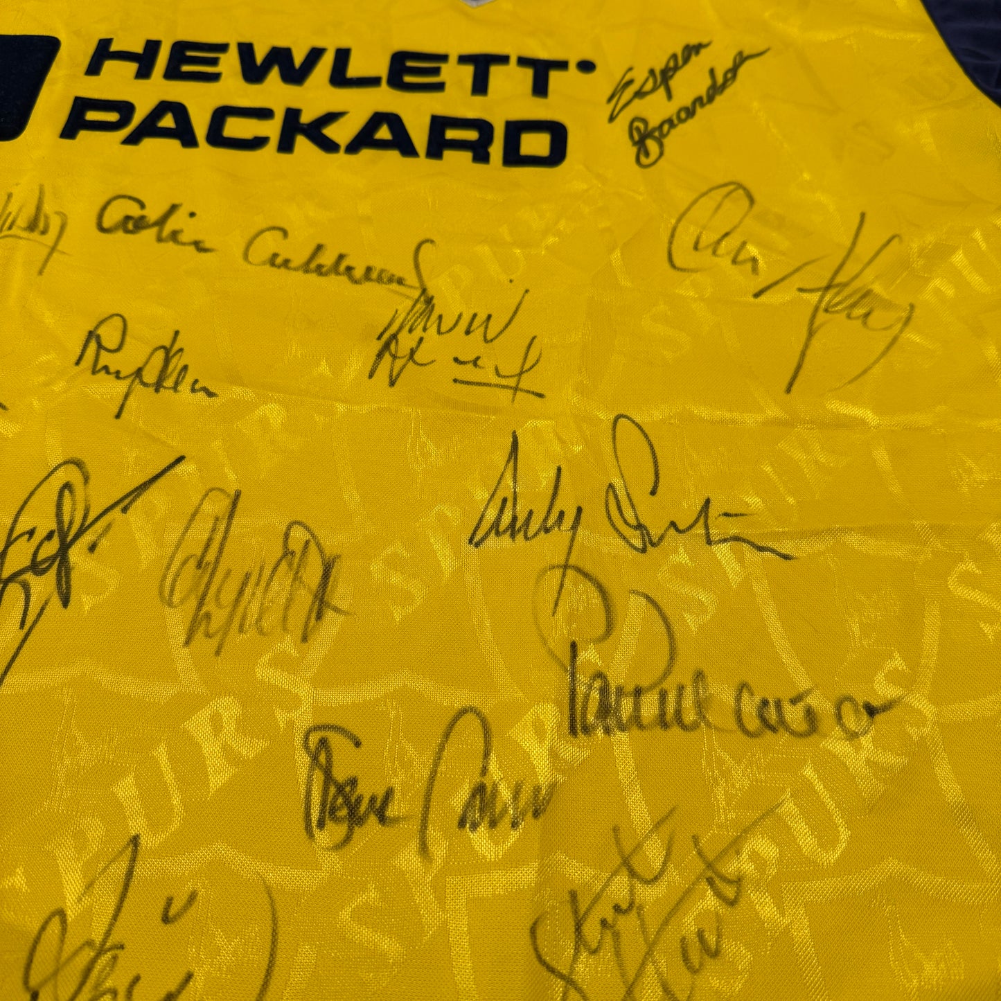 Tottenham Hotspur 1995-1996-1996 Away Shirt - Squad signed
