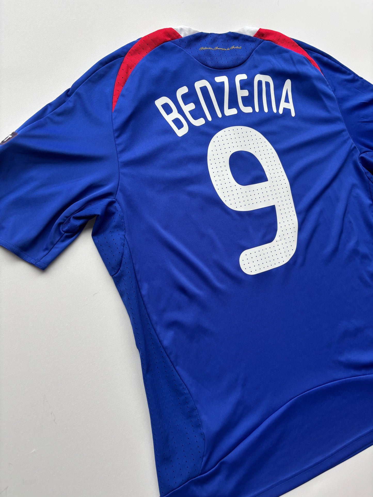 France Home Shirt 2007/08 (L) Benzema 9