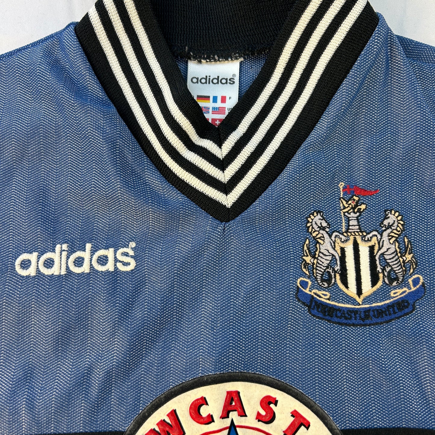 Newcastle United 1996/1997 Away Shirt - Large Boys - Excellent Condition