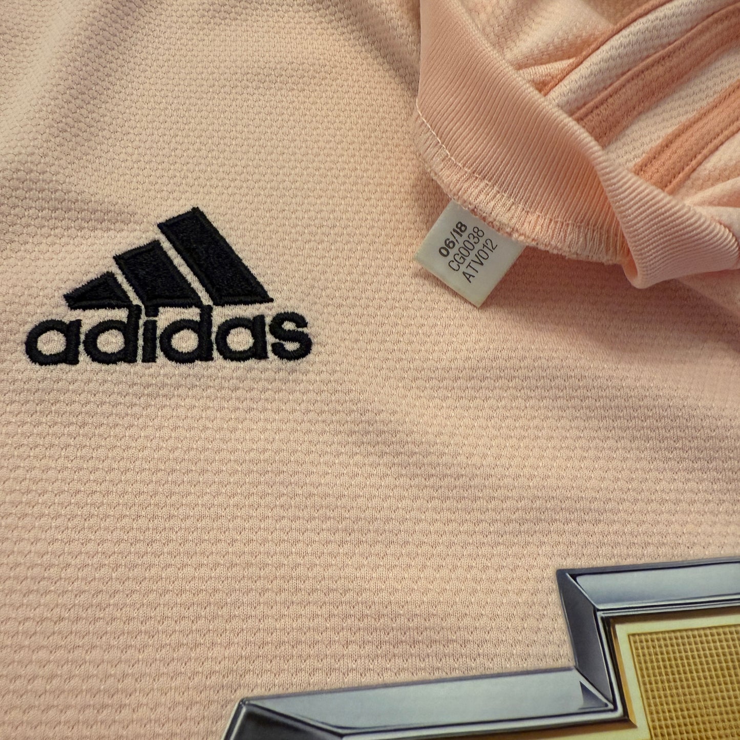 Manchester United 2018/2019 Away Shirt - Large