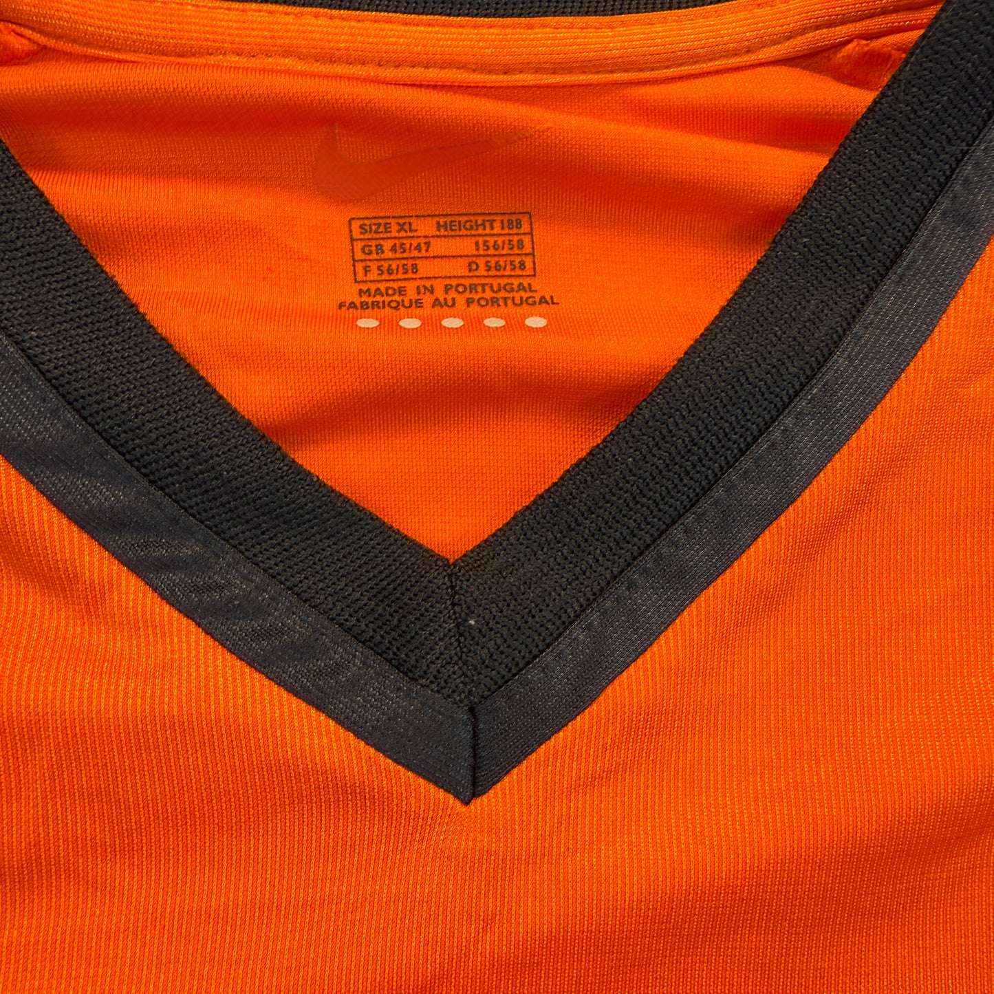 Netherlands 2002 Match Issued Home Shirt - v England - Cocu