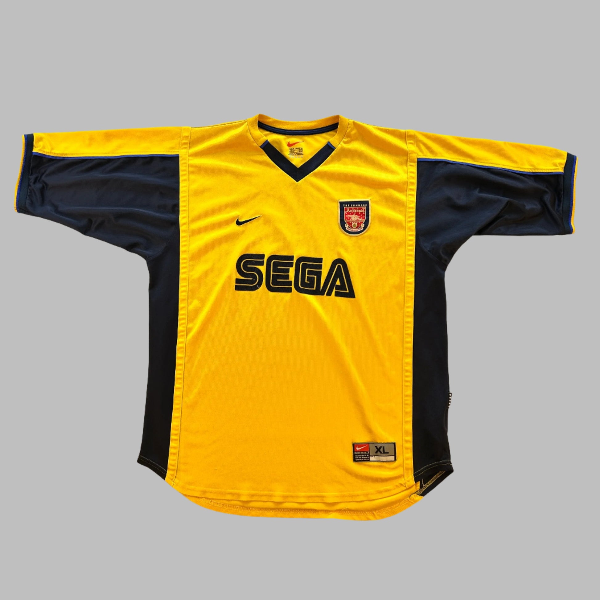 Arsenal 1999/2000 Away Shirt front with SEGA sponsor