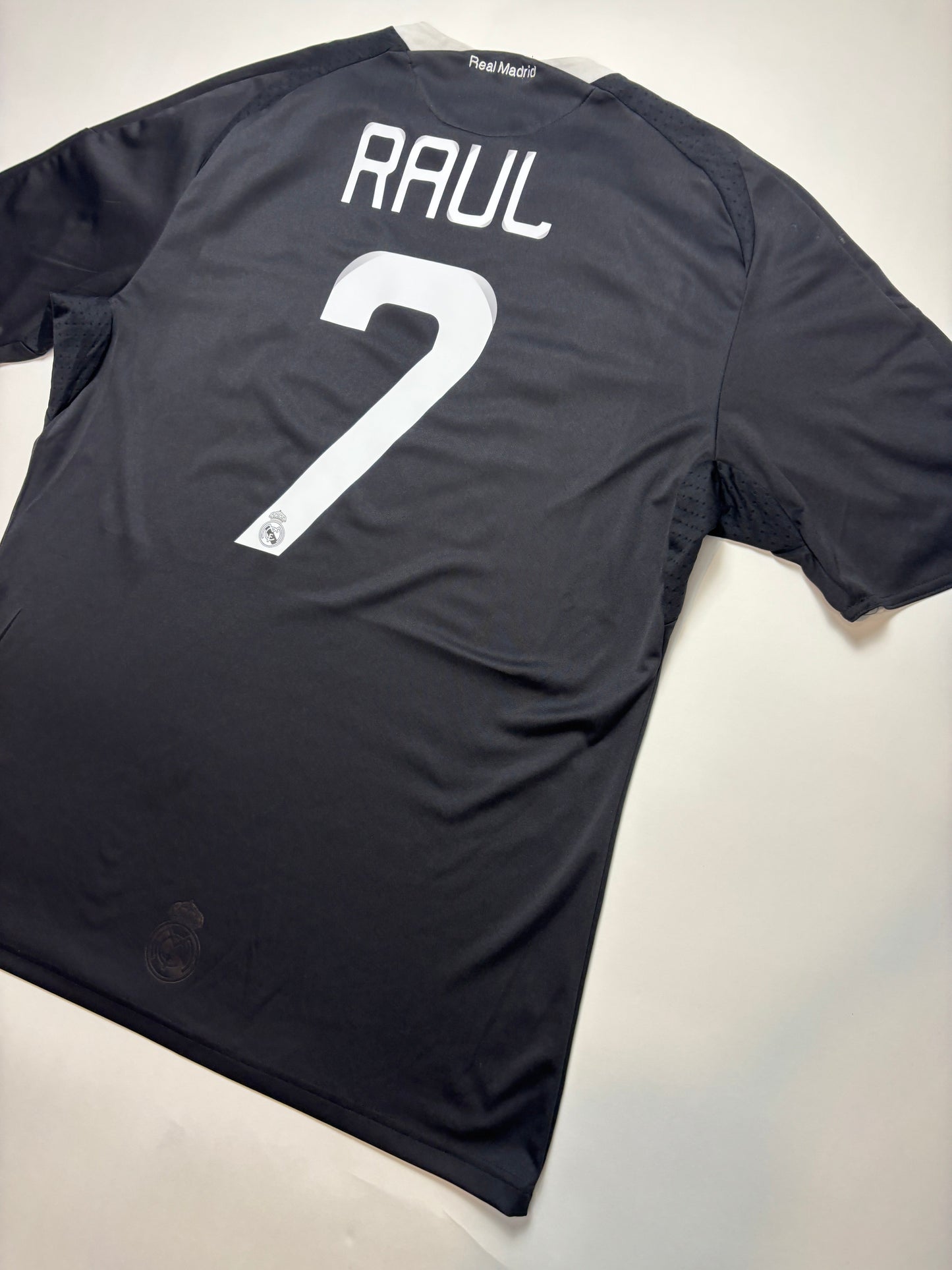 Real Madrid Third Shirt 2008/09 (L) Raul 7