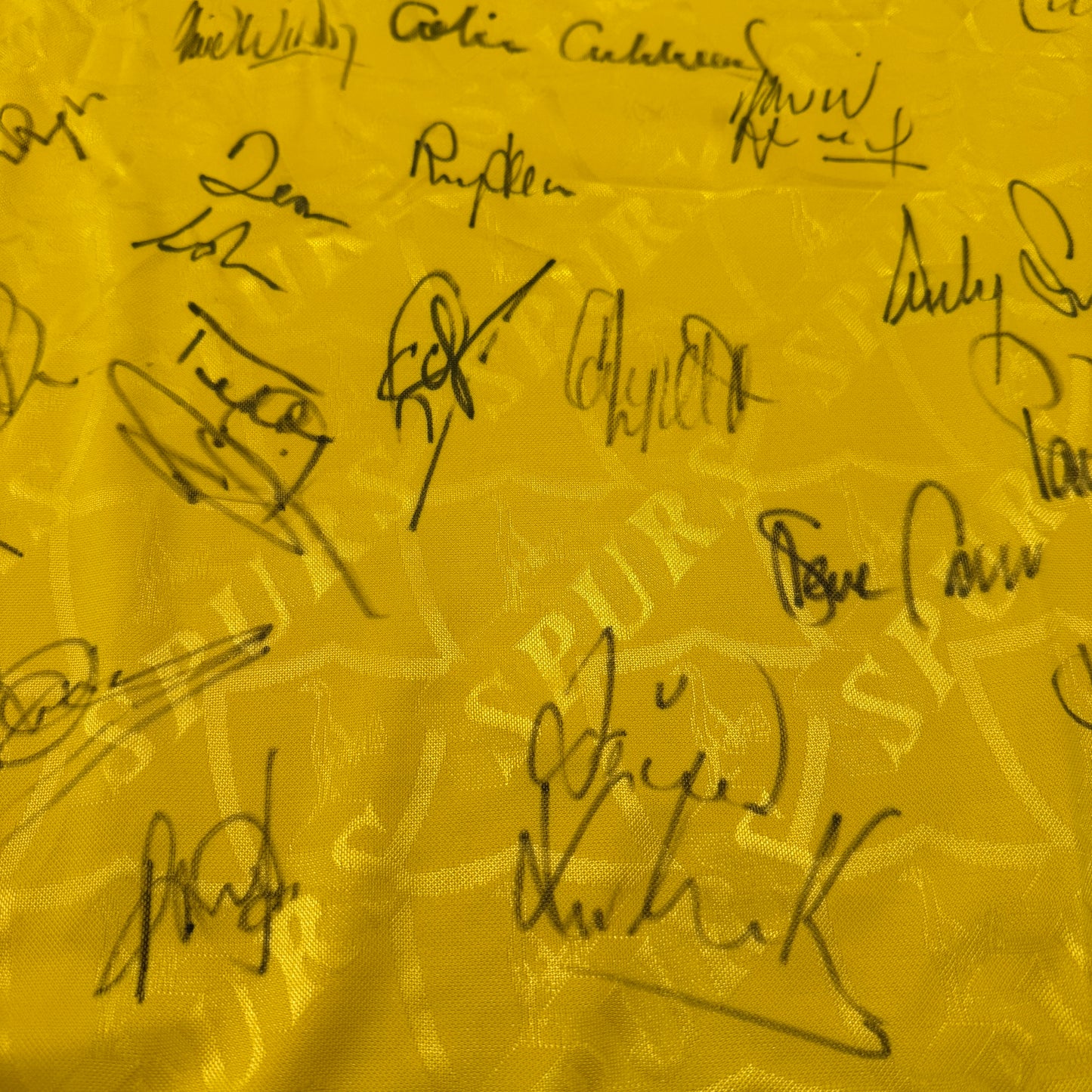 Tottenham Hotspur 1995-1996-1996 Away Shirt - Squad signed