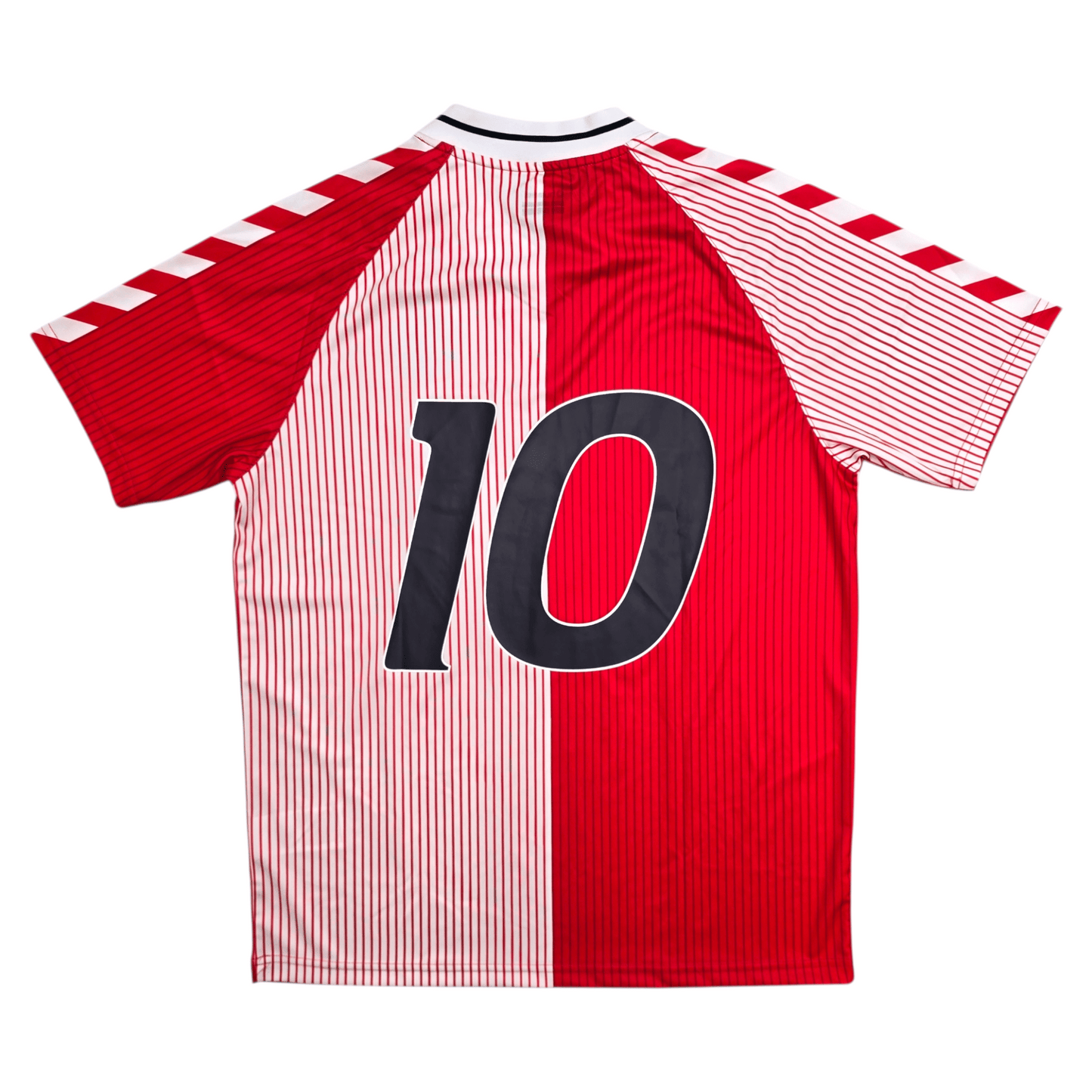 1986/87 Denmark Home Football Shirt (XL) Hummel #10 (Elkjaer) Re-Issue