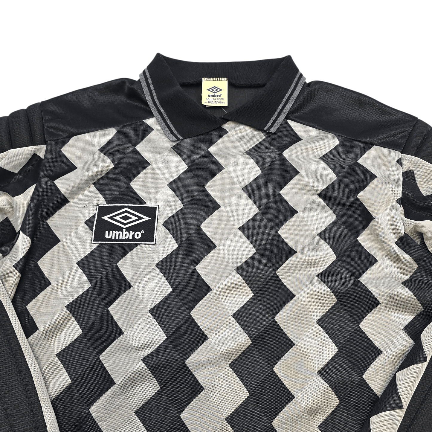 1990s Template Goal Keeper Football Shirt (L) Umbro (Grey/Black)