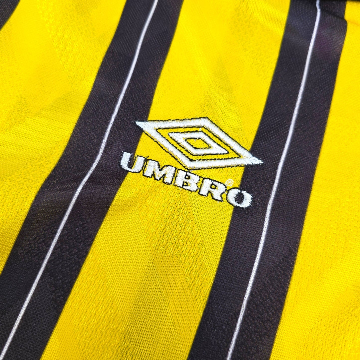 1992/93 Sheffield Wednesday Away Football Shirt (L) Umbro