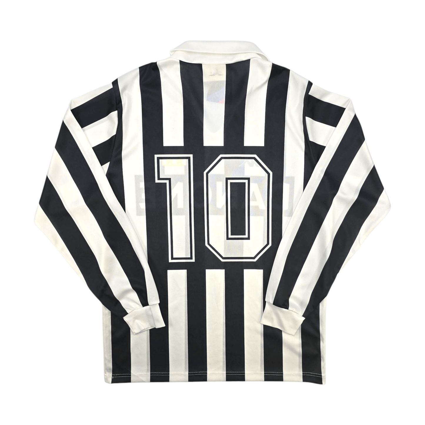 1992/94 Juventus Home Football Shirt (L) Kappa #10 (Baggio)