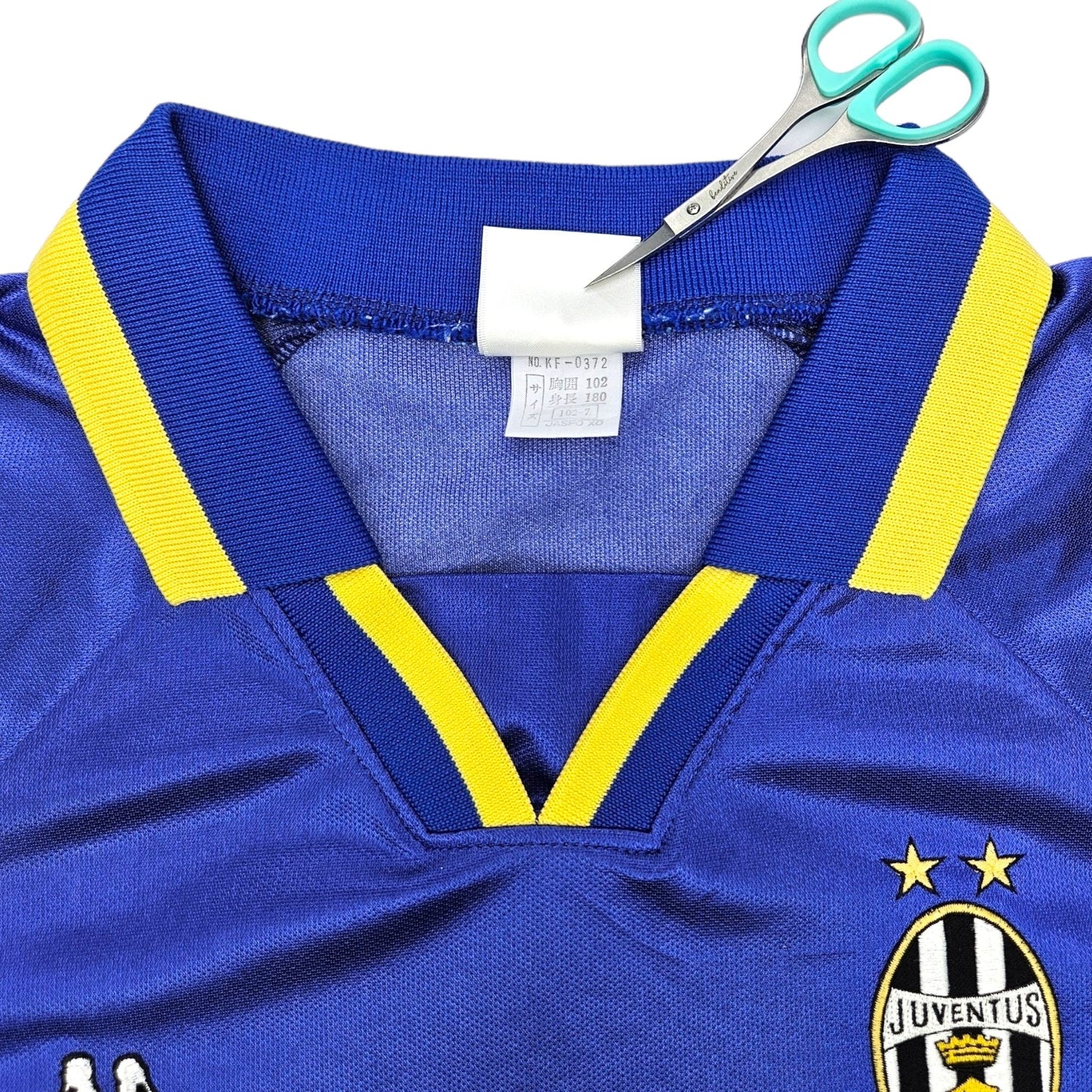 1994/95 Juventus Away Football Shirt (L) Kappa