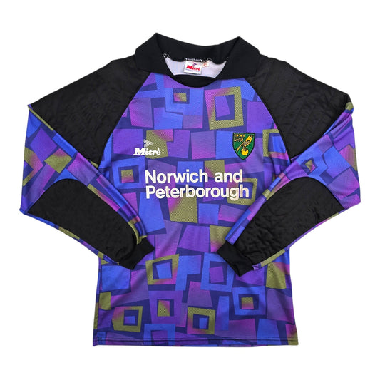 1994/96 Norwich City Goal Keeper Football Shirt (M) Mitre