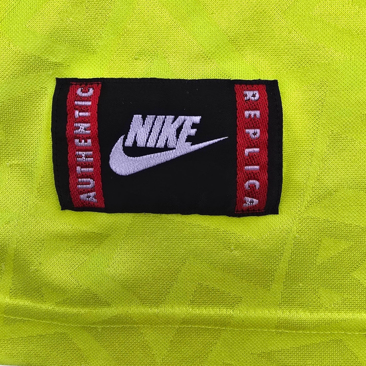 1995/96 Dortmund Home Football Shirt (XL) Nike #6 Sammer