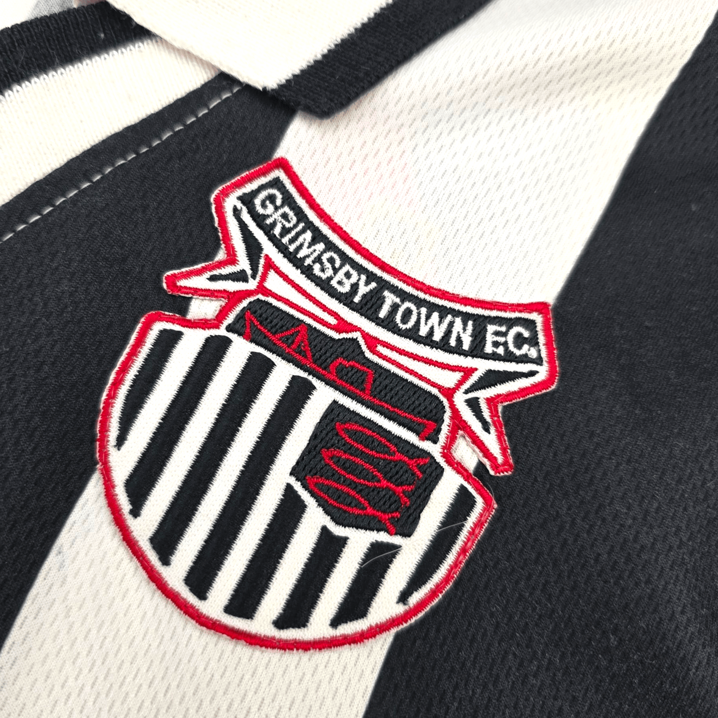1996/97 Grimsby Town Home Football Shirt (M) Lotto
