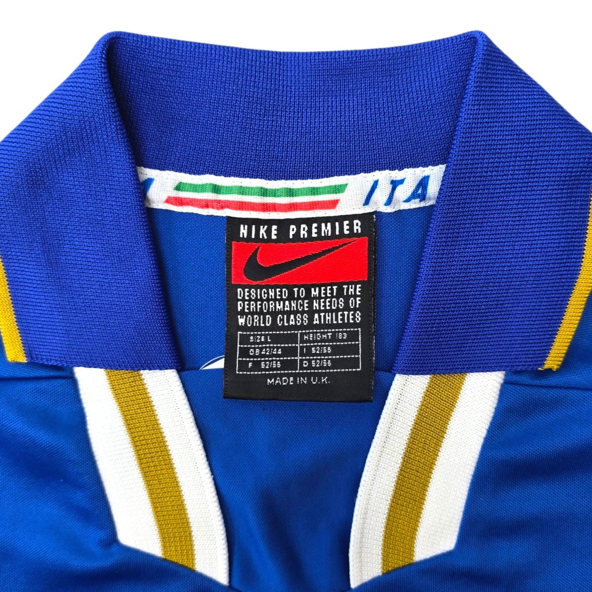 1996/97 Italy Home Football Shirt (L) Nike #3 Maldini