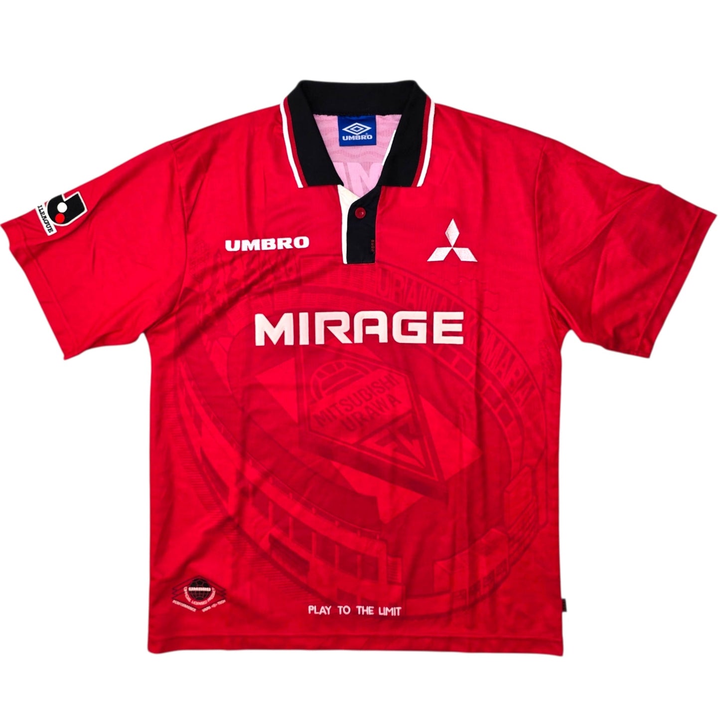 1996/98 Urawa Red Diamonds Home Football Shirt (L) Umbro