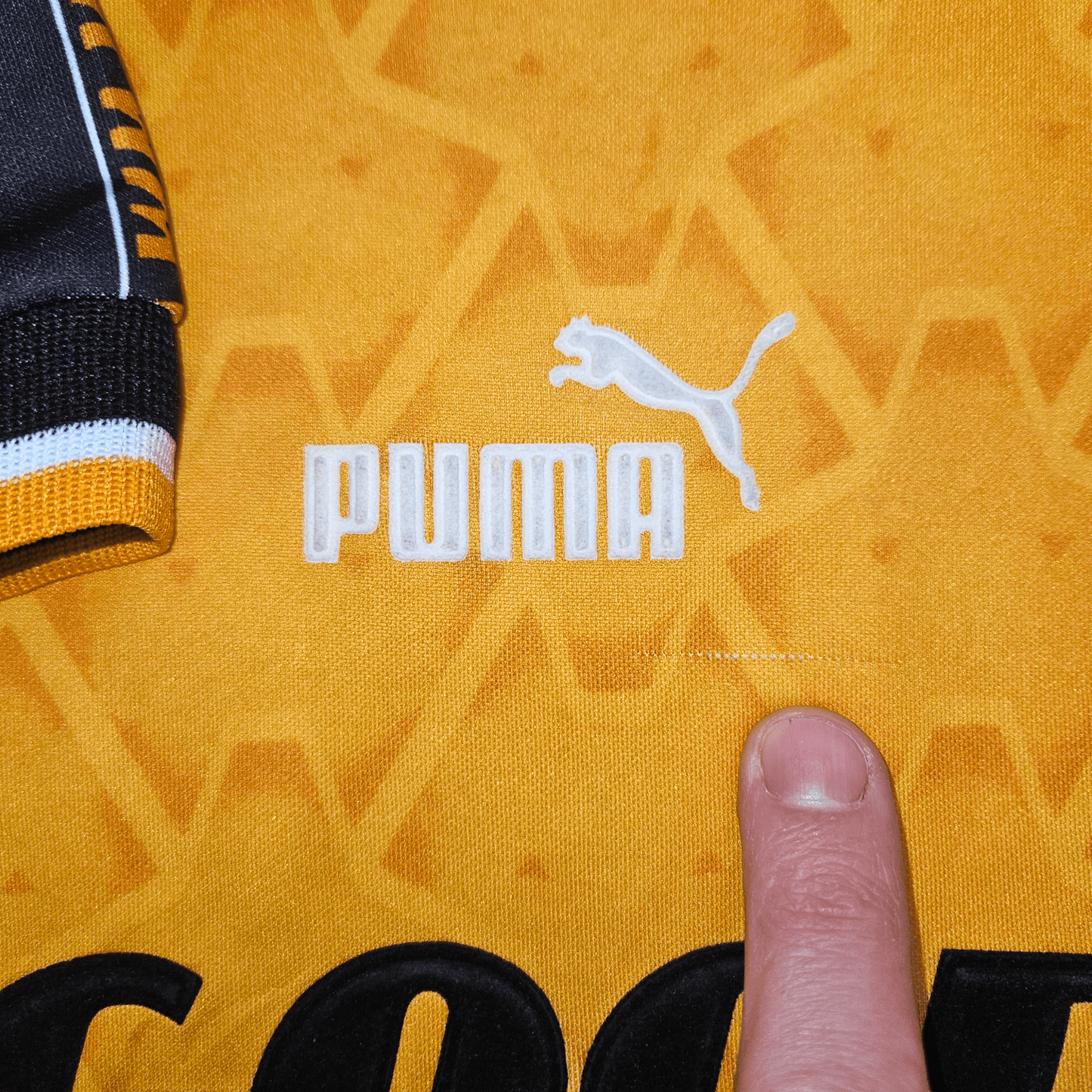 1996/98 Wolverhampton Wanderers Home Football Shirt (S) Puma
