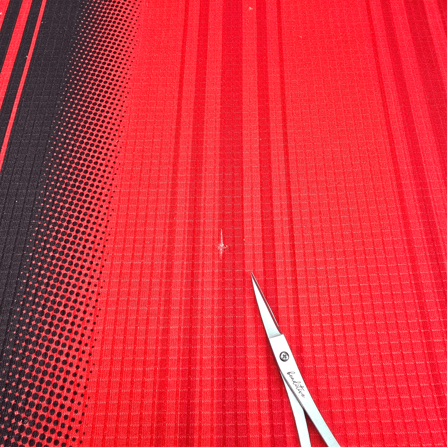 1997/98 AC Milan Fourth Football Shirt (L) Lotto