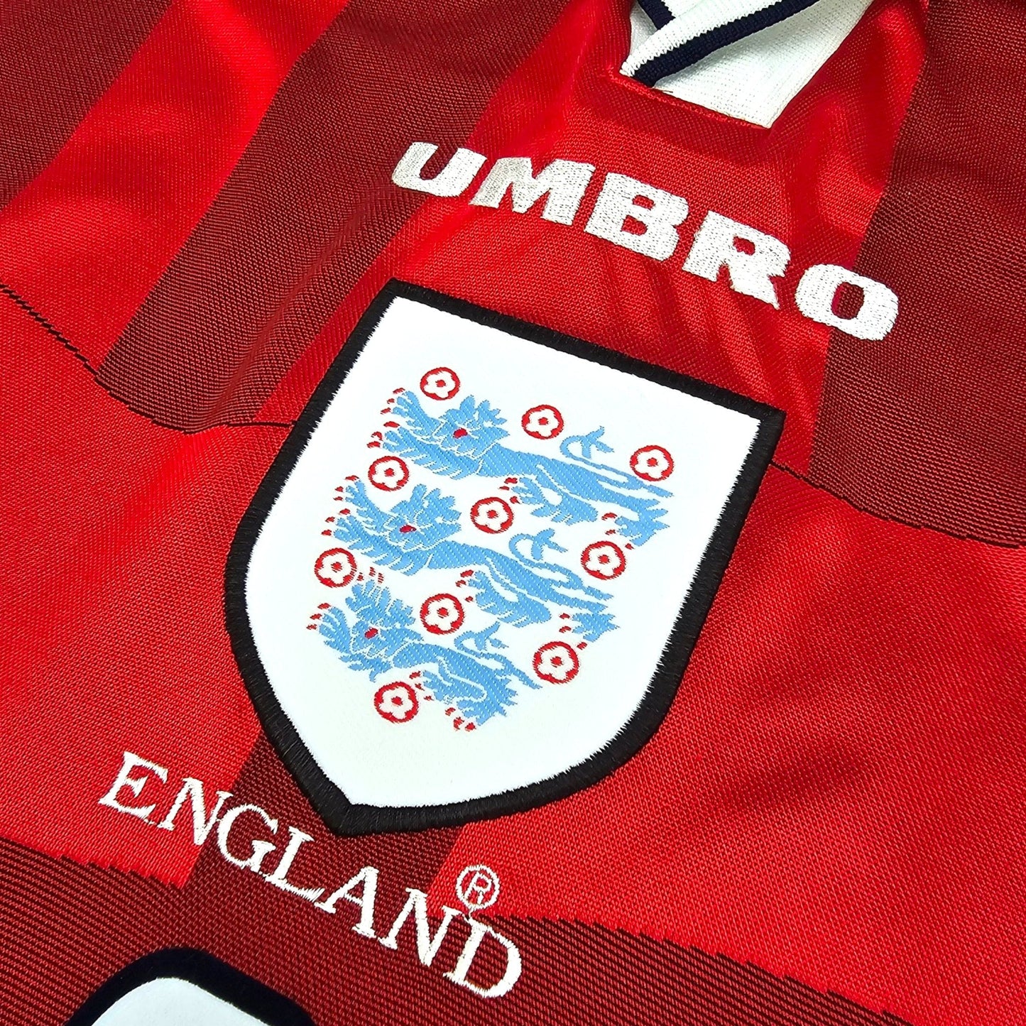 1997/99 England Away Football Shirt (L) Umbro #8 Gascoigne