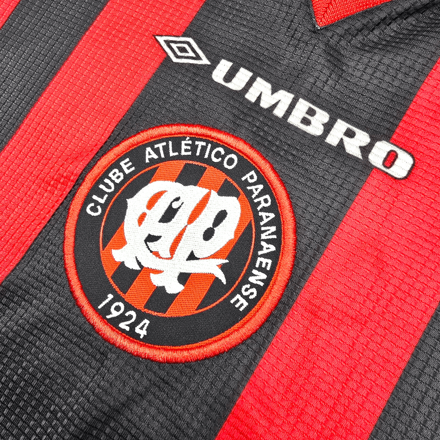 1998/00 Atletico Paranaense Home Football Shirt (L) Umbro #10