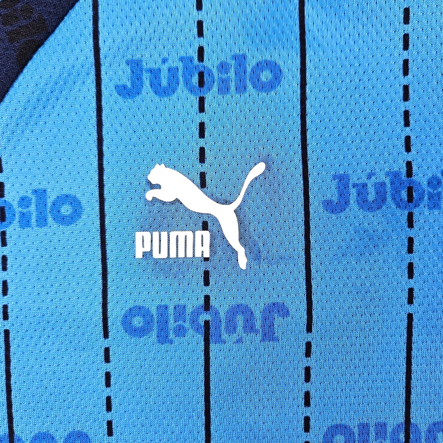 1998/99 Jubilo Iwata Home Football Shirt (M) Puma #7 Nanami