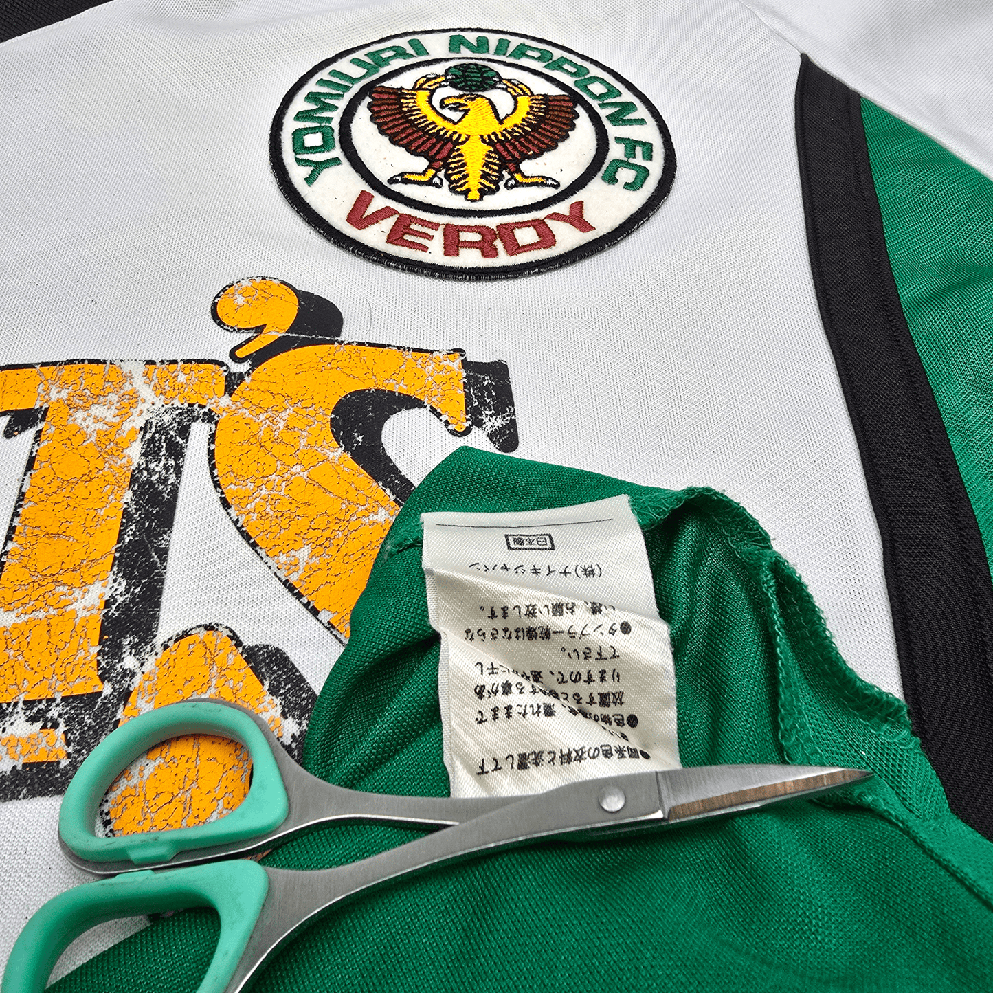 1998/99 Tokyo Verdy Away Football Shirt (L) Nike #29