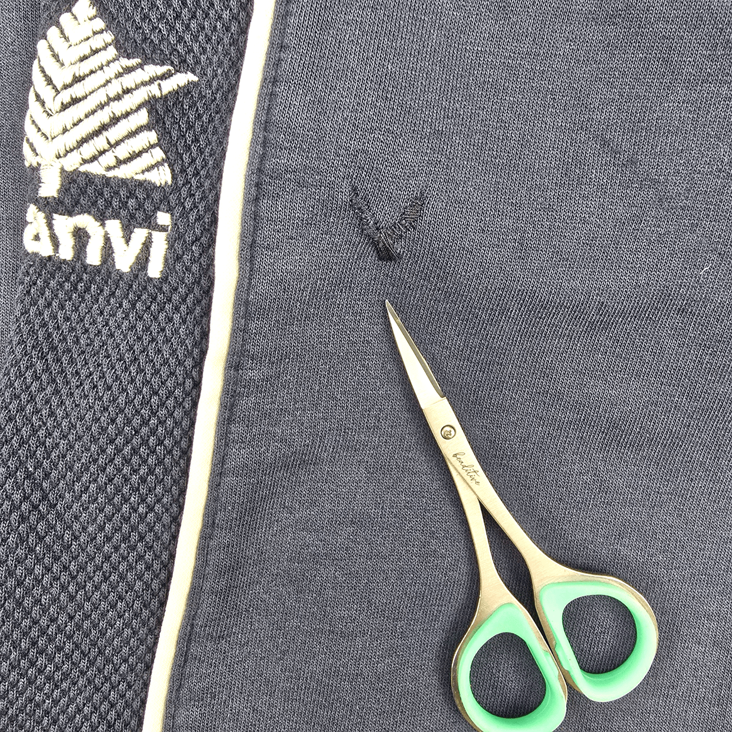 1998/99 Valencia Training Sweater (M) Luanvi