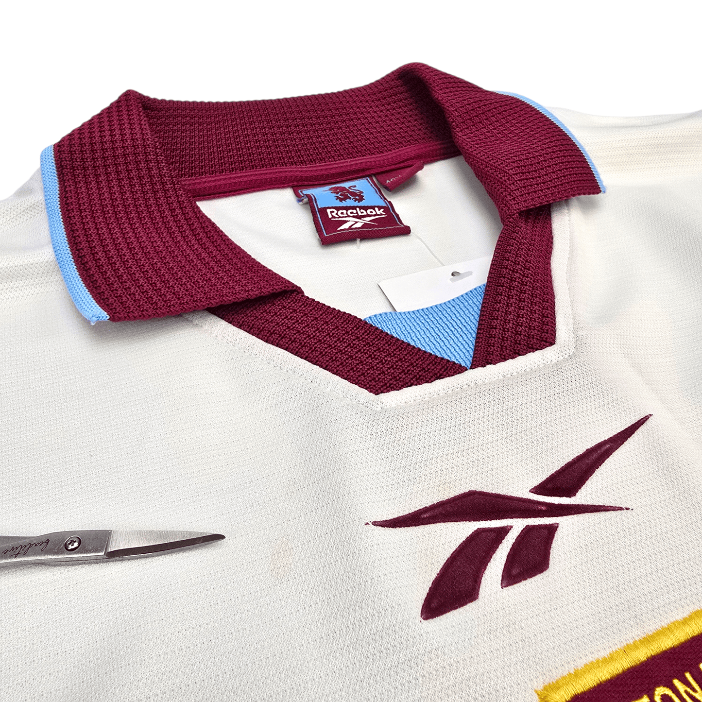 1999/00 Aston Villa Away Football Shirt (XL) Reebok