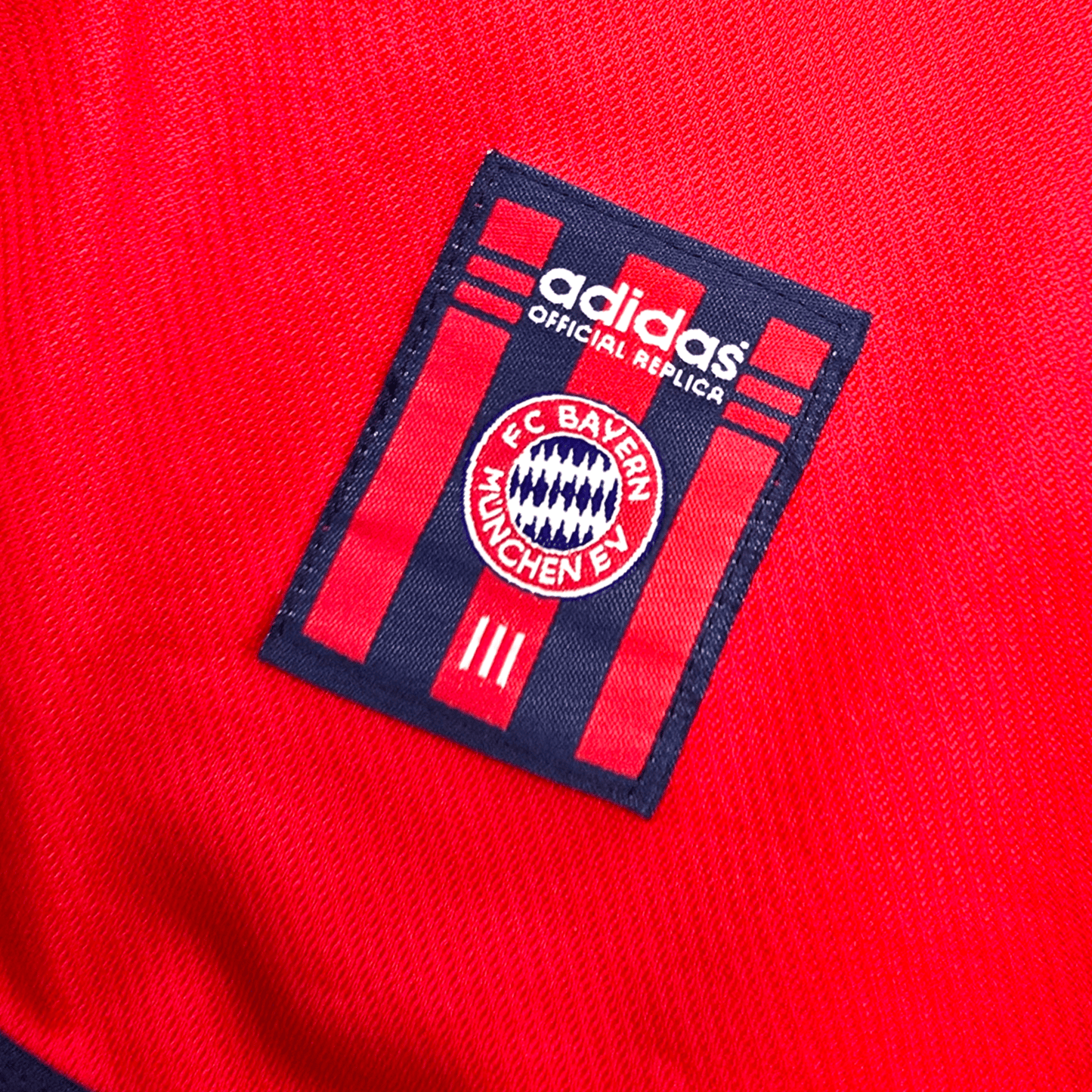 1999/01 Bayern Munich Home Football Shirt (L) Adidas #11 Effenberg