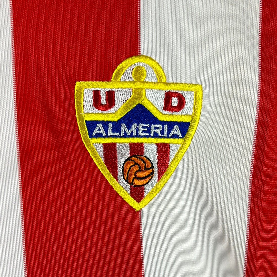 U. D. Almeria 2013-2014 Player Issue Home Shirt - Medium - Trujillo 5