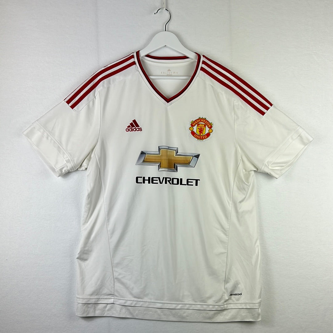 Manchester United 2015/2016 Away Shirt 