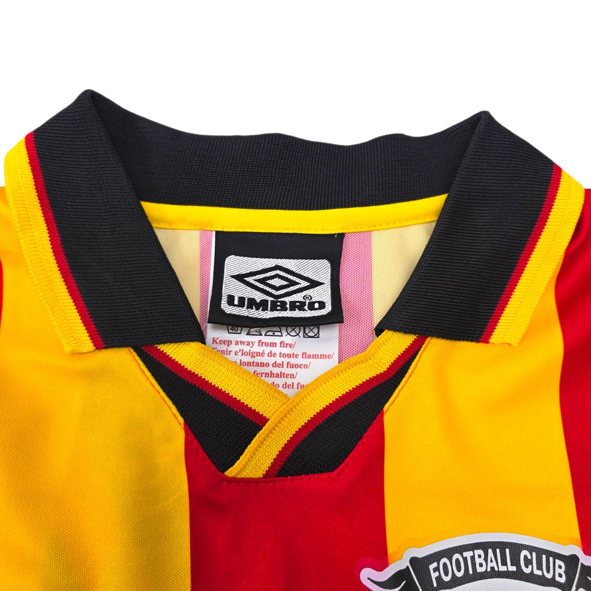 2000/01 Alania Vladikavkaz Home Football Shirt (XL) Umbro