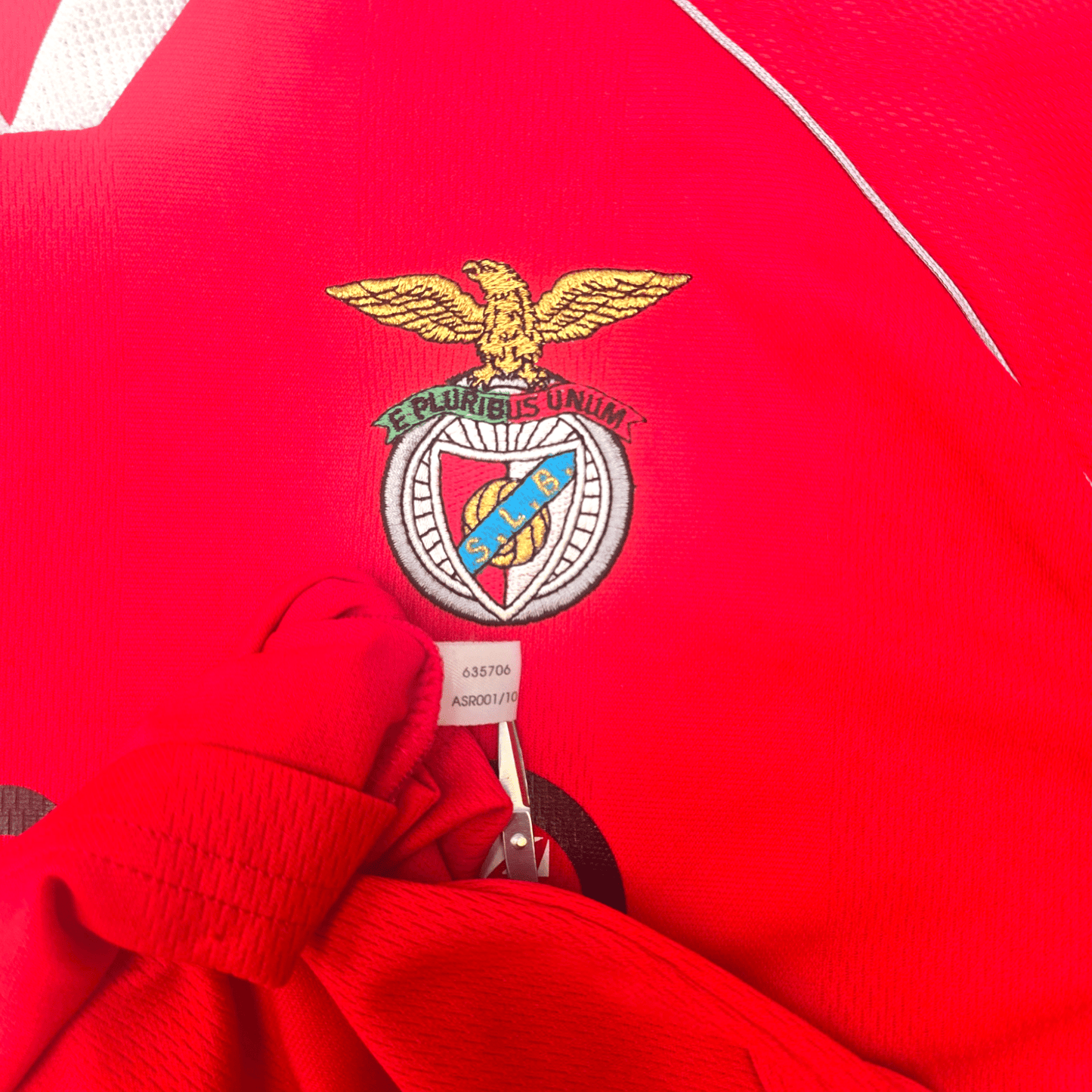 2000/01 Benfica Home Football Shirt (L) Adidas