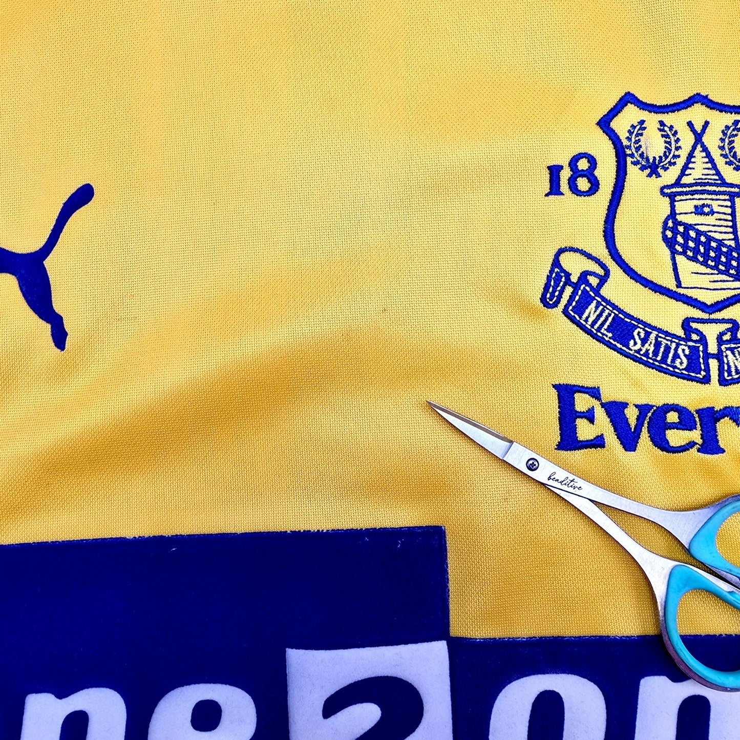 2000/01 Everton Away Football Shirt (L) Puma