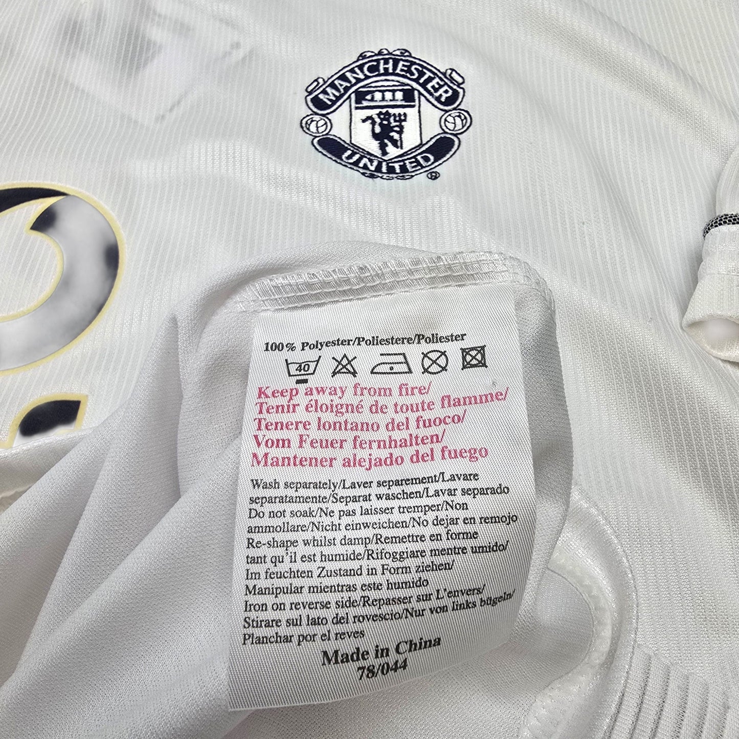 2000/01 Manchester United Away Football Shirt (XL) Umbro