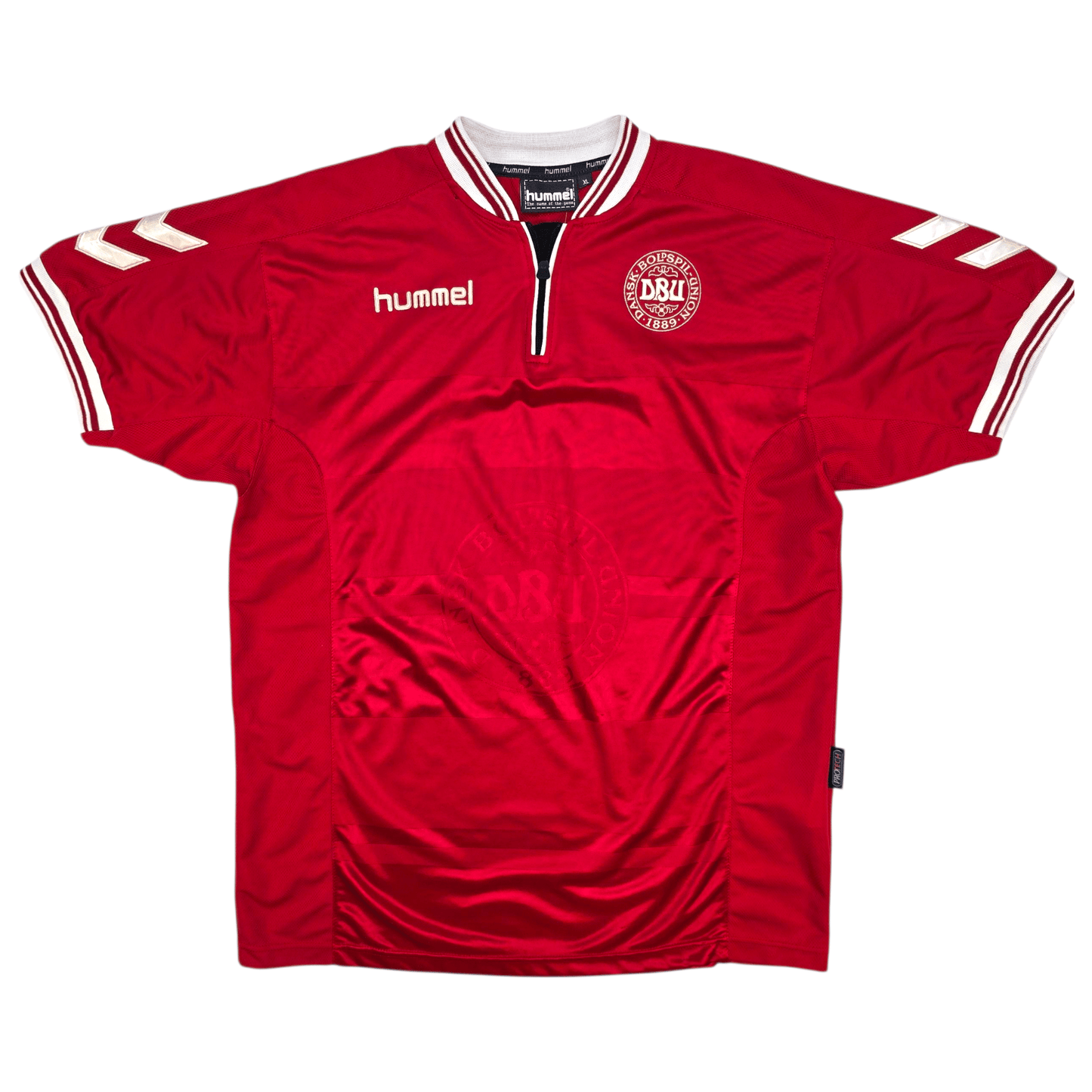 2000/02 Denmark Home Football Shirt (XL) Hummel