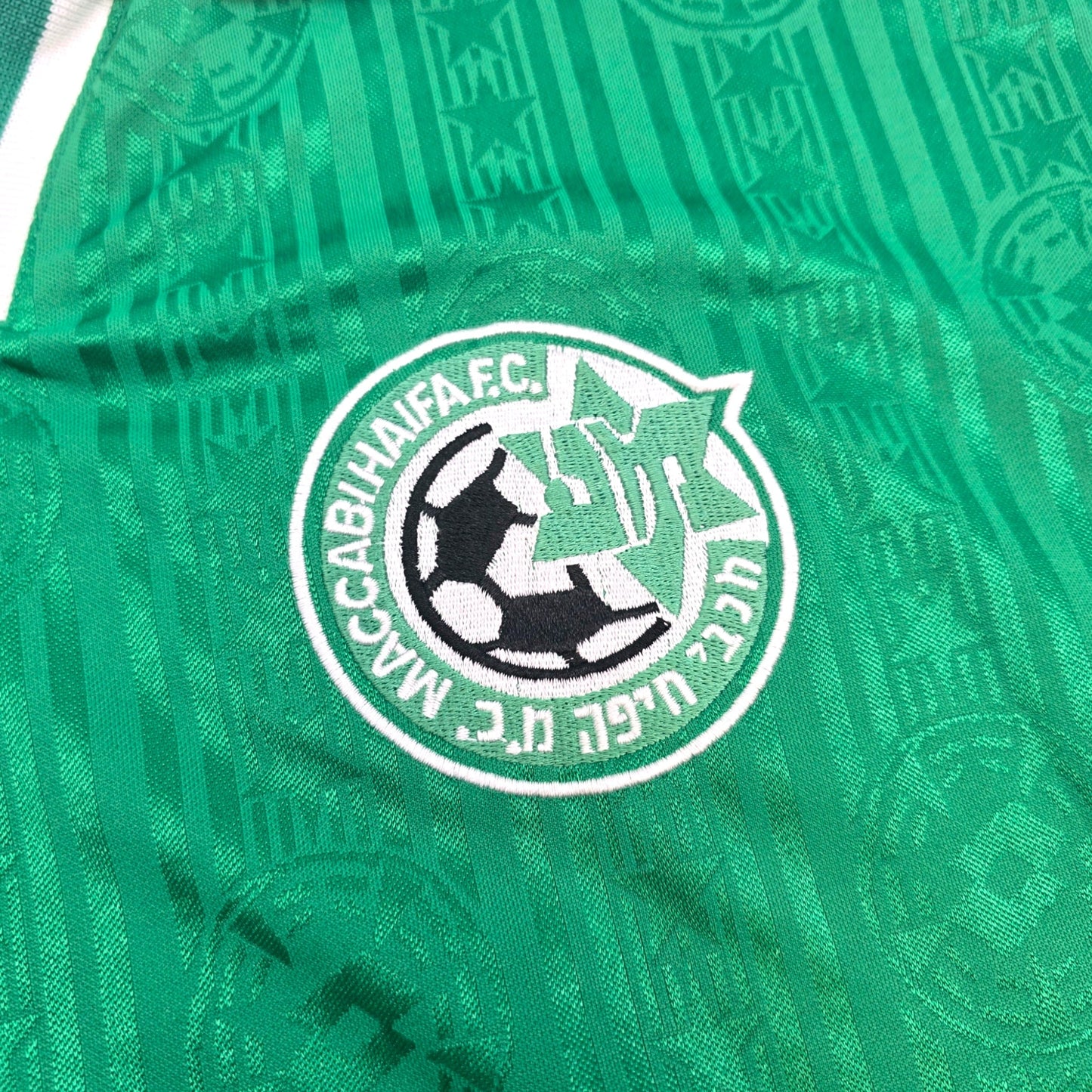 2001/02 Maccabi Haifa Home Football Shirt (L) Lotto