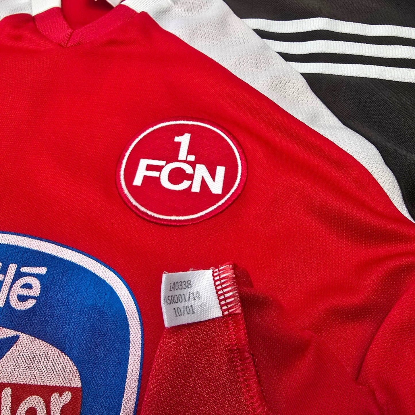 2001/02 Nurnberg Home Football Shirt (S) Adidas
