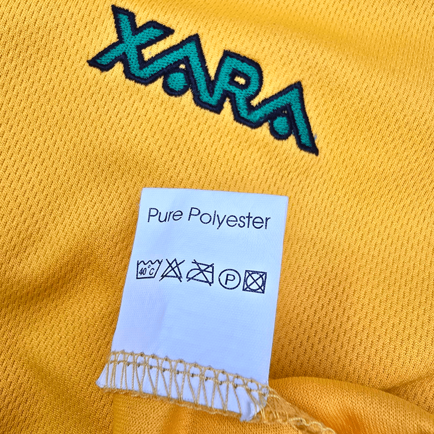 2001/03 Norwich City Home Football Shirt (XL) Xara (Centenary)