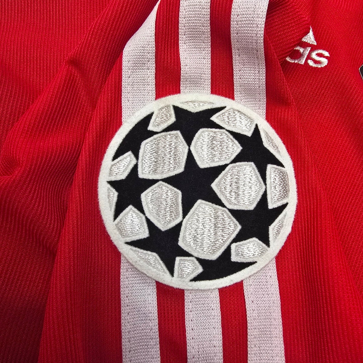 2002/03 Bayern Munich European Football Shirt (XL) Adidas #11 Ze Roberto (BNWTs)