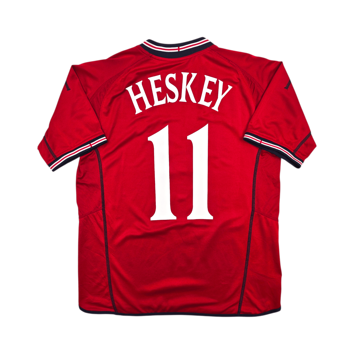 2002/04 England Away Football Shirt (M) Umbro #11 Heskey