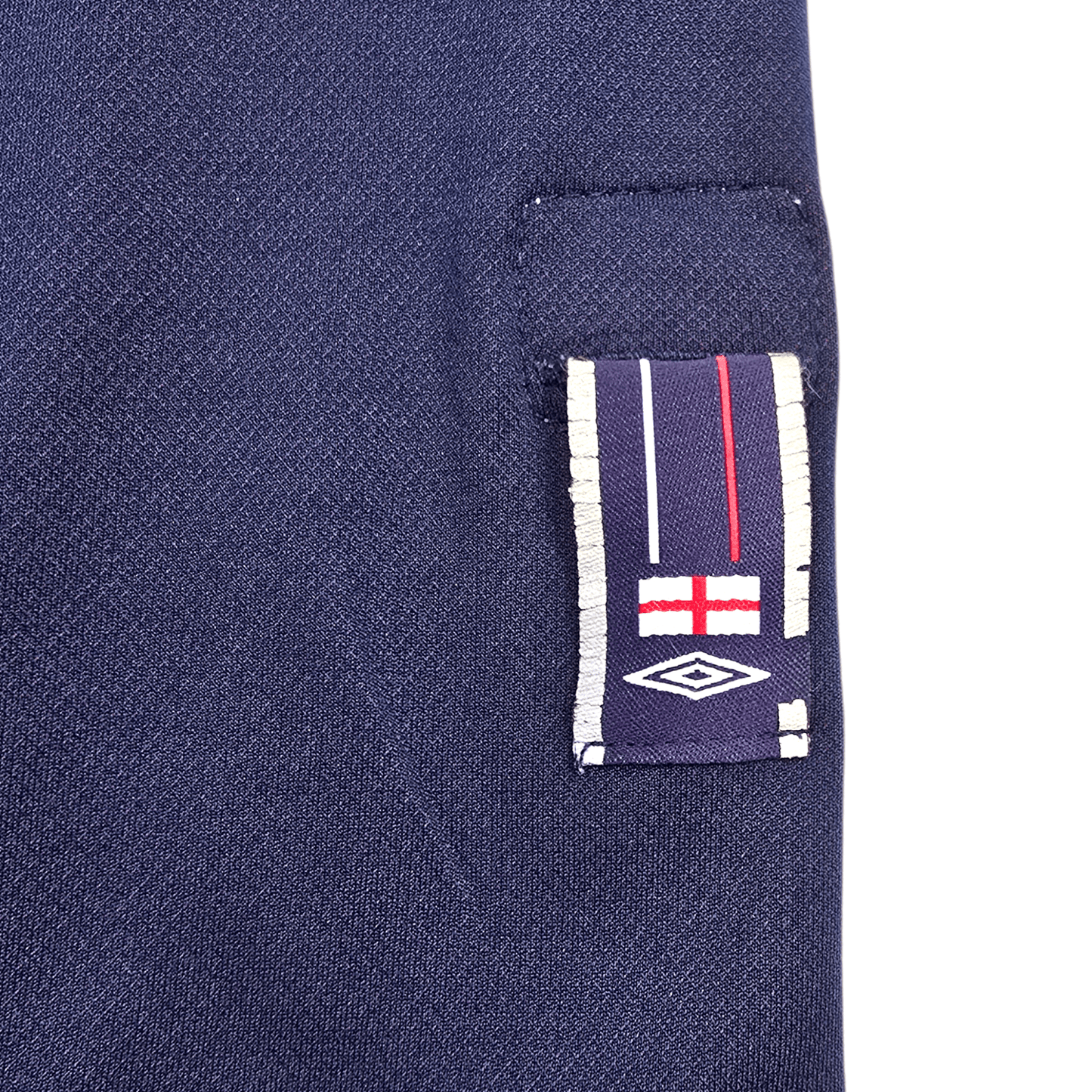 2002/04 England Away Football Shirt (M) Umbro #9 Fowler