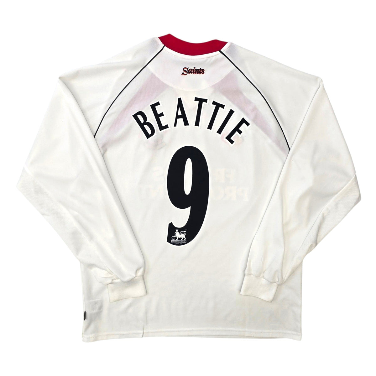 2002/04 Southampton Away Football Shirt (L) Saints #9 Beattie