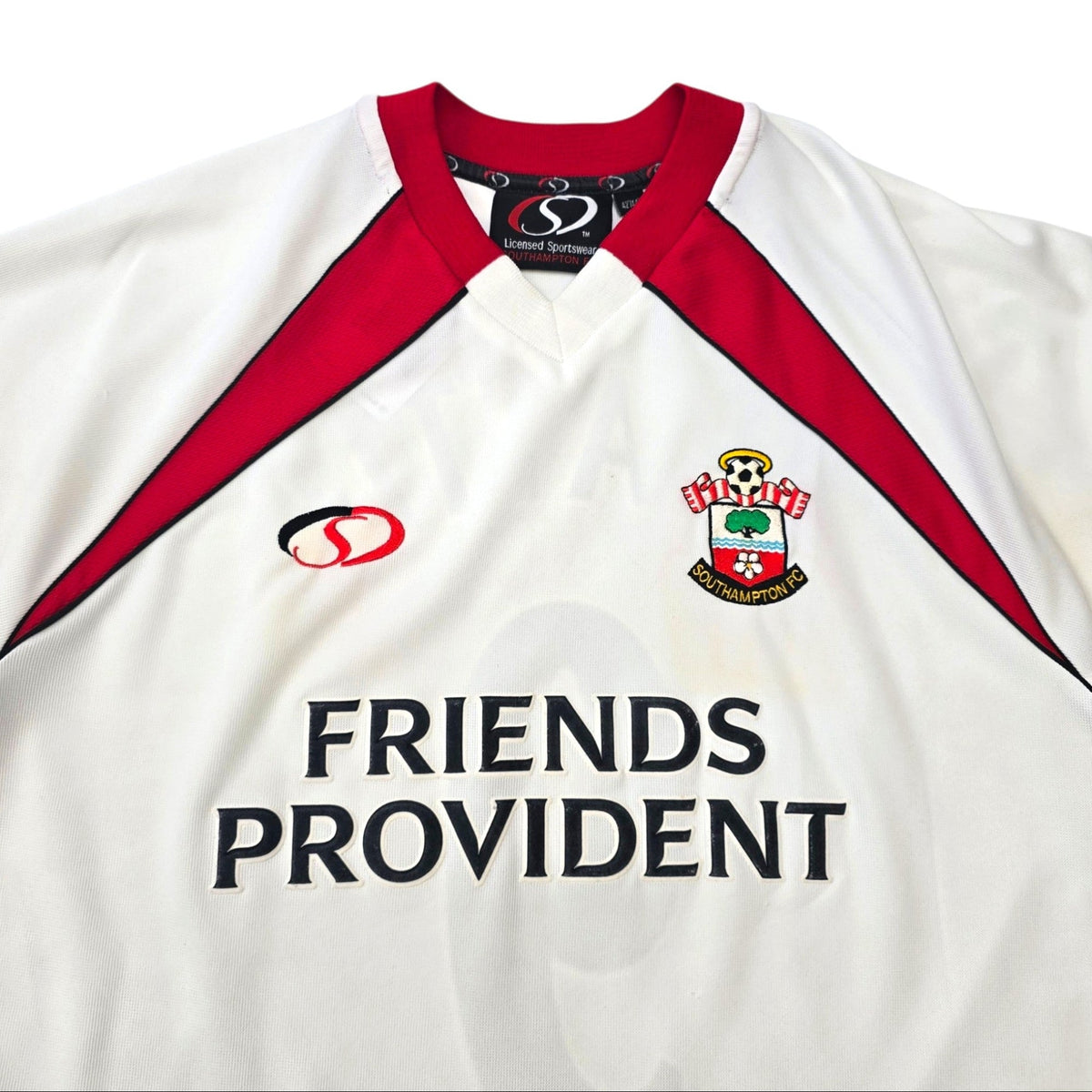 2002/04 Southampton Away Football Shirt (L) Saints #9 Beattie