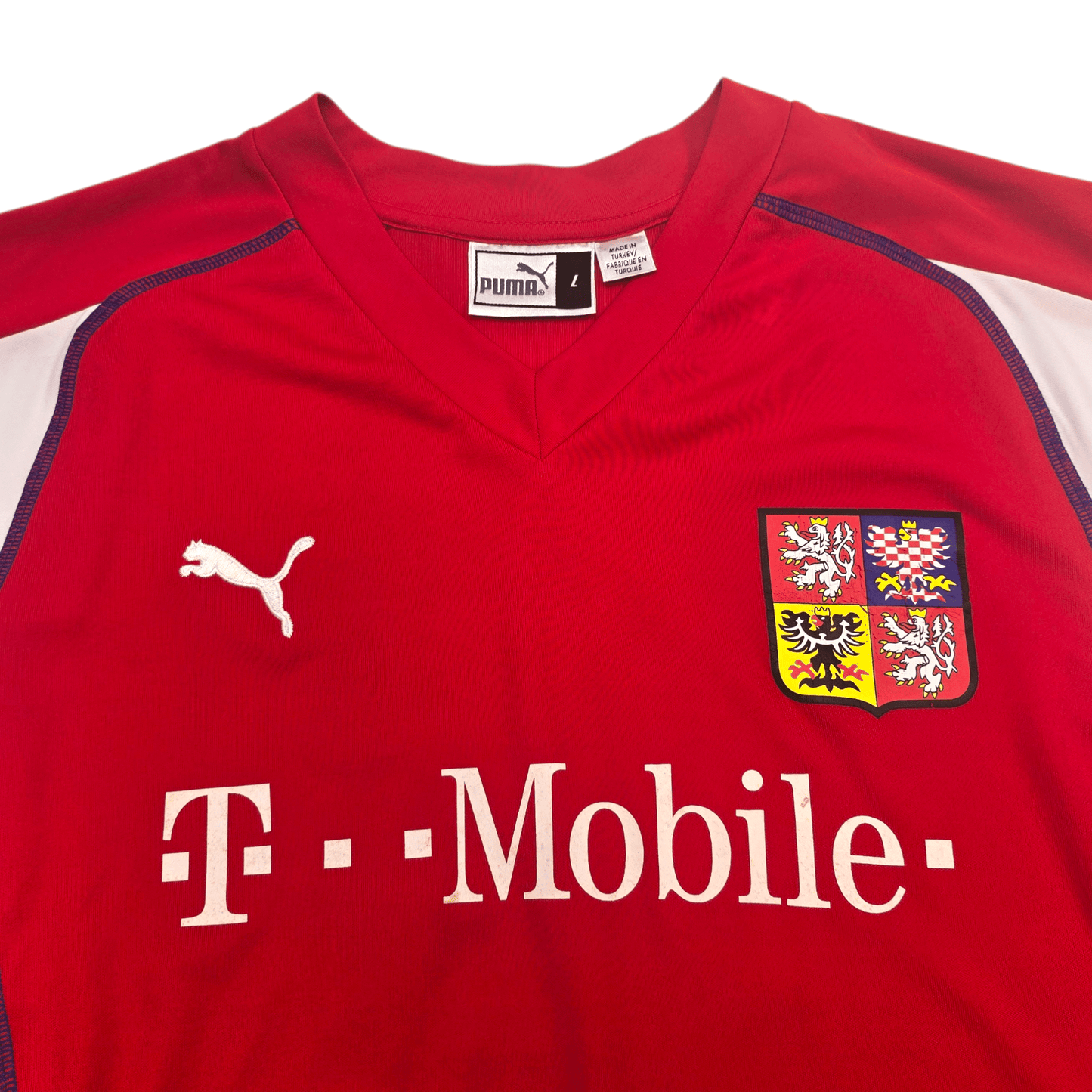 2003/04 Czech Republic Home Football Shirt (L) Puma #15 Baros