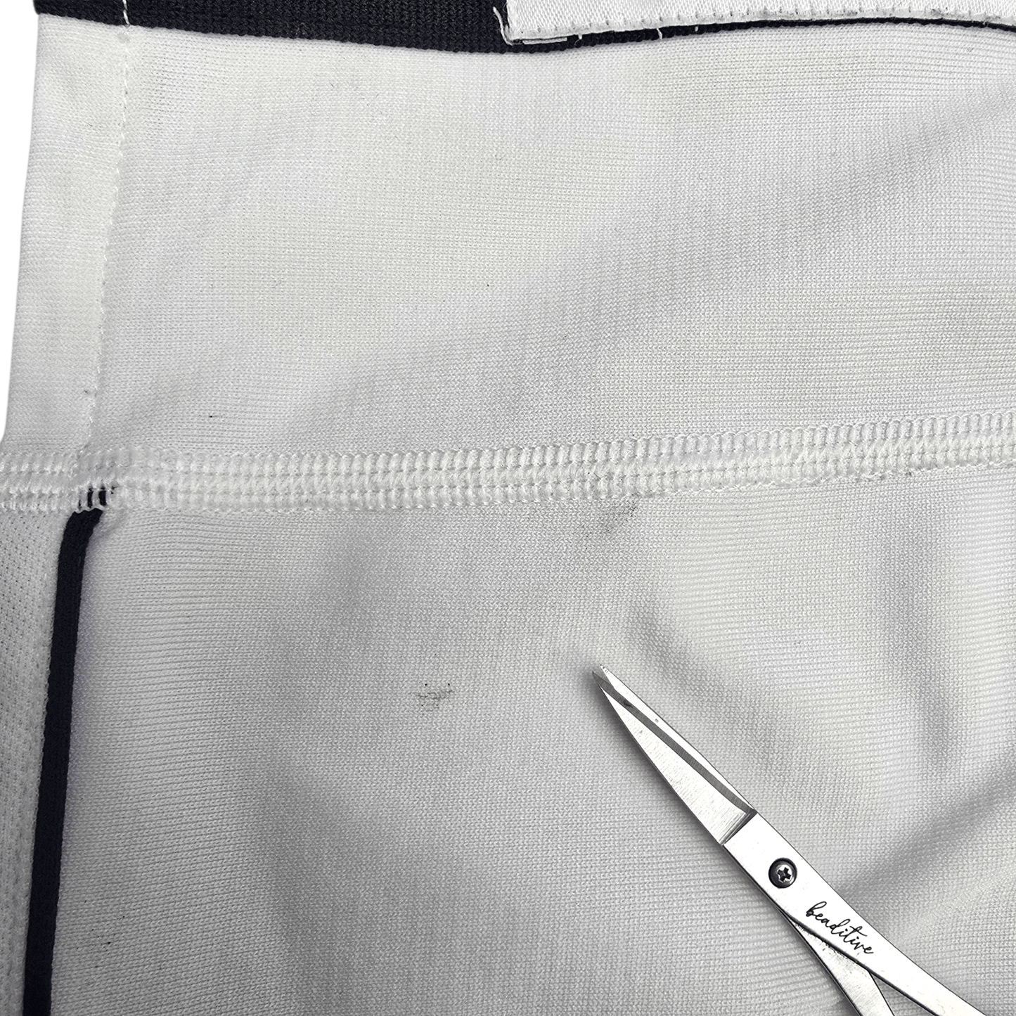 2003/04 Real Madrid Home Football Shirt (L) Adidas #5 Zidane