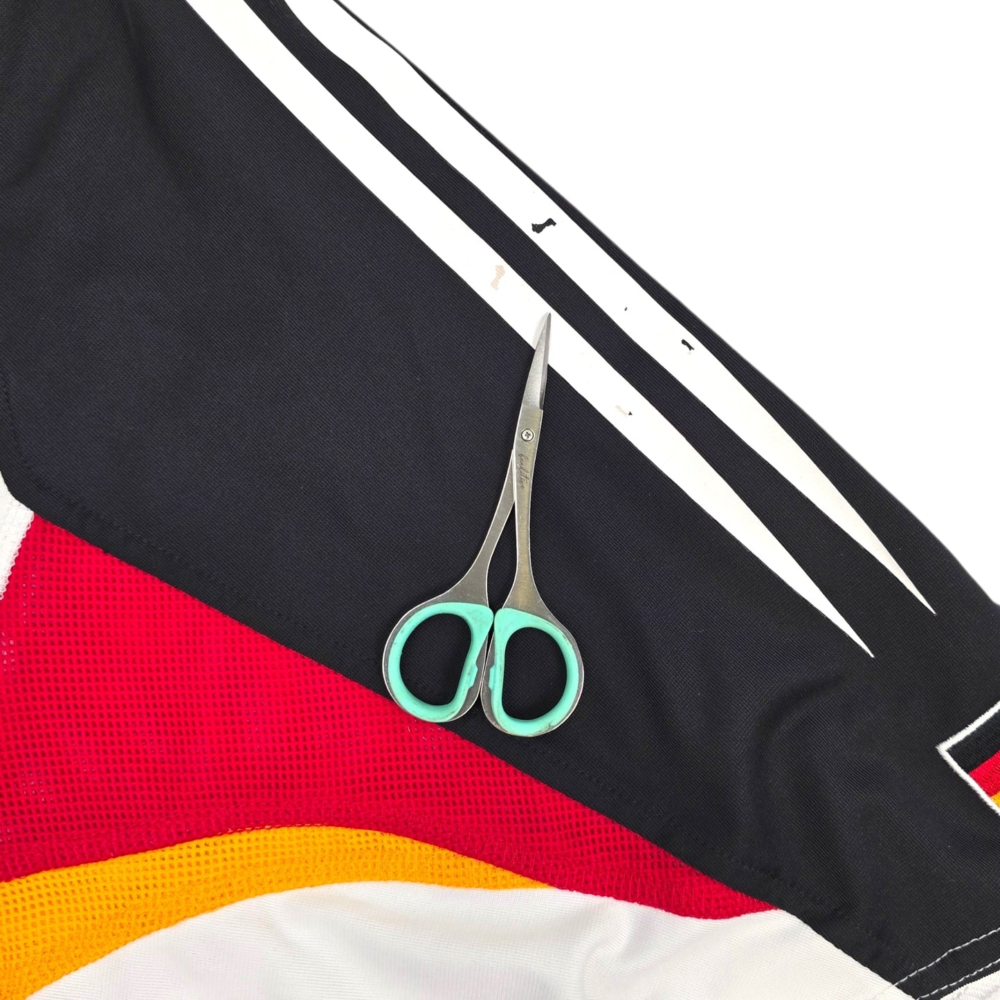 2004/05 Germany Home Football Shirt (L) Adidas #20 Podolski