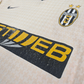 2004/06 Juventus Away Football Shirt (L) Nike #17 Trezeguet