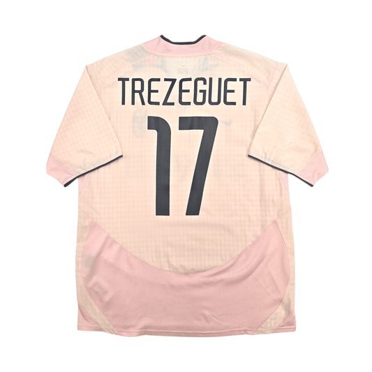 2004/06 Juventus Away Football Shirt (L) Nike #17 Trezeguet