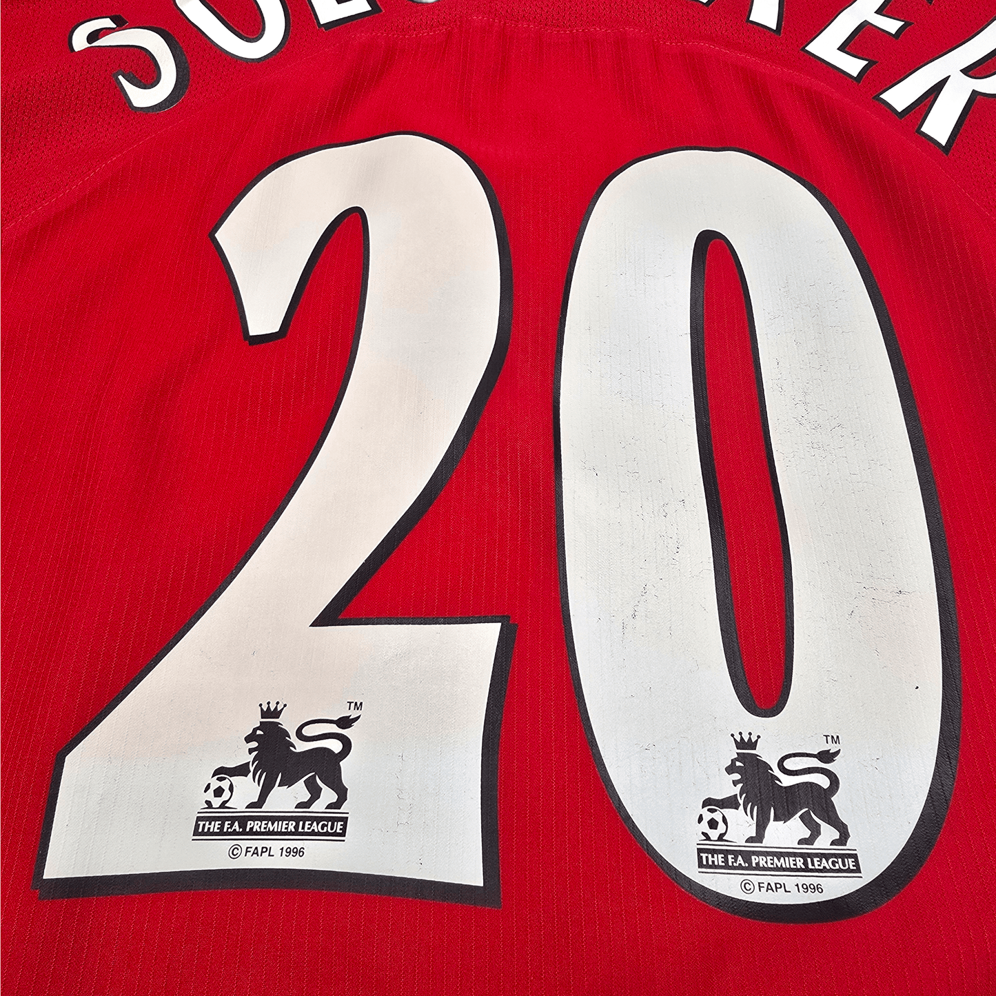 2004/06 Manchester United Home Football Shirt (M) Nike #20 Solskjaer