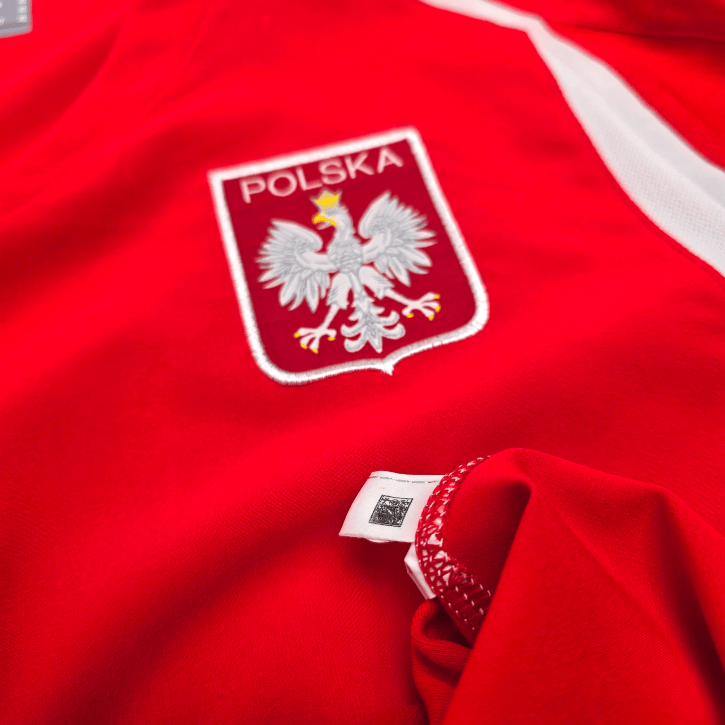 2004/06 Poland Home Football Shirt (XL) Puma