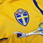 2005/06 Sweden Home Football Shirt (L) Umbro